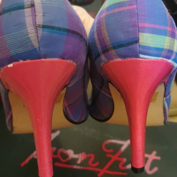 Iron Fist kitten heels size 9 - Picture 4 of 5